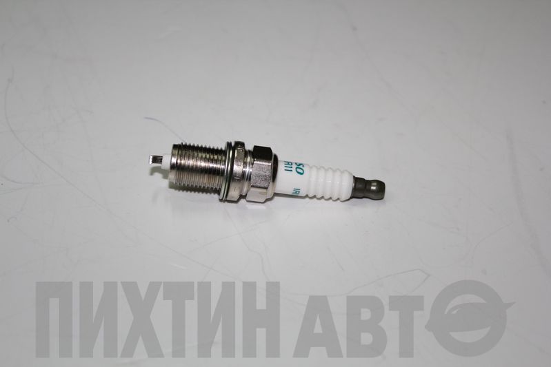 9091901217 TOYOTA Свеча зажигания IFR5A11 1NZFE,3RZFE