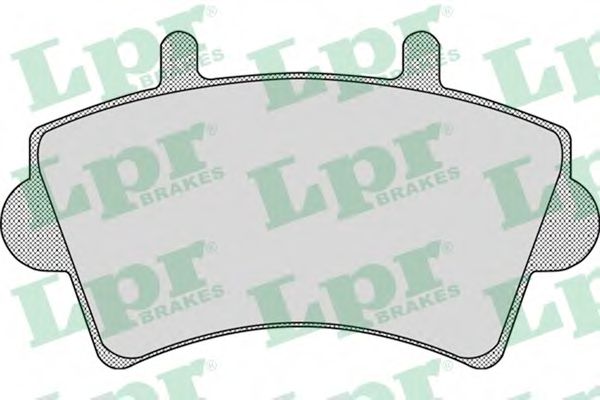 05P884 LPR Колодки тормозные NISSAN INTERSTAROPEL MOVANORENAULT MASTER - передние